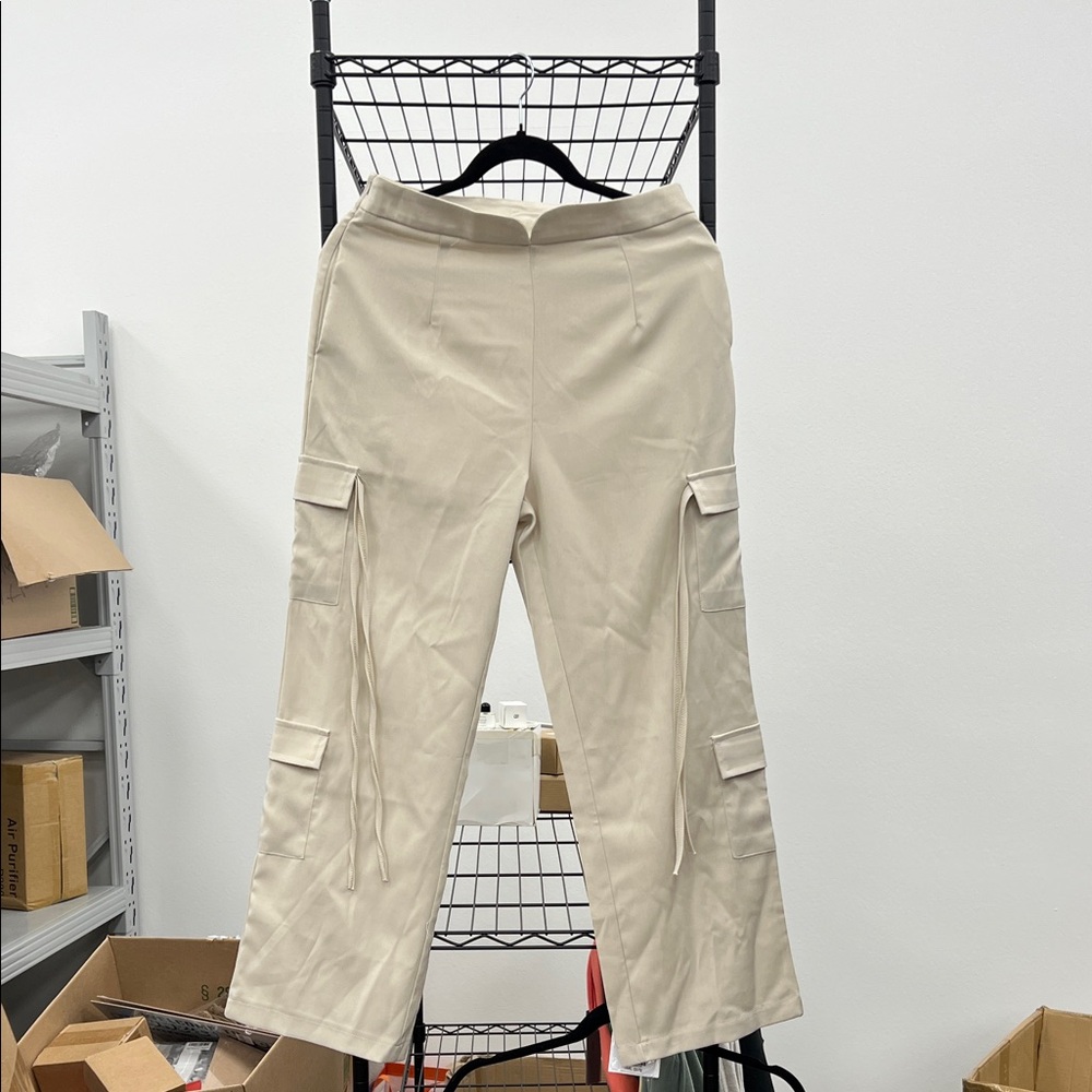 Women's Tan Cargo Pants